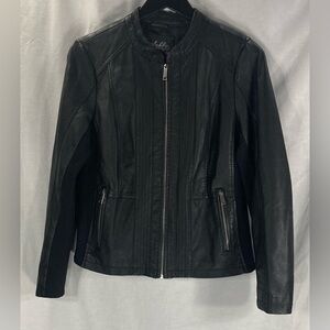 Elegant Black Leather Jacket